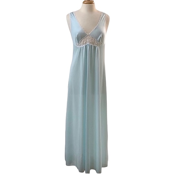 Vintage Lorraine Nylon and Lace Floor Length Pale Blue Nightgown - Picture 2 of 9